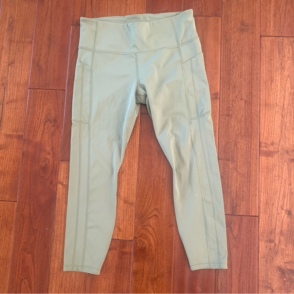 Athleta Salutation Stash II Pocket Leggings Sz L 7/8 Tight Sage Green High Rise